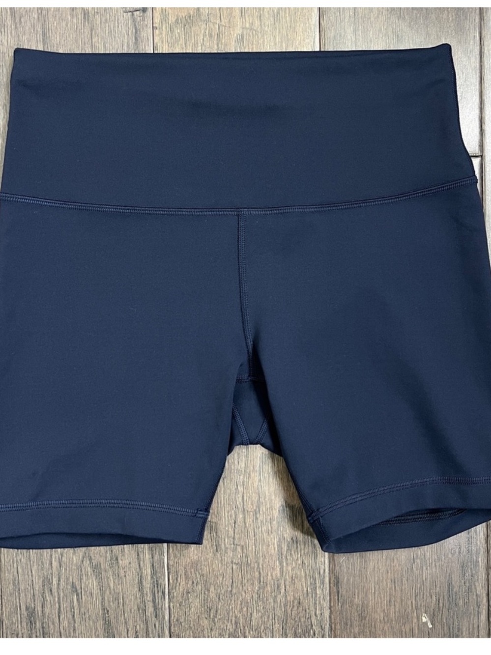 Wunder Train shorts